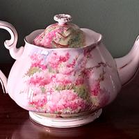 Royal Albert teiera 