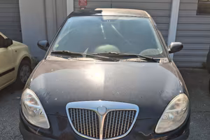 auto usata lancia ypsilon