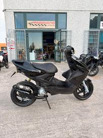 Yamaha Aerox 50 METALLIC BLACK - 2010