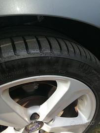 4 ruote più kit ruotino volvo v40