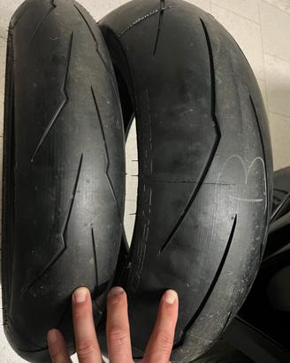 Pirelli supercorsa v3 NUOVE 120/70/17 200/55/17