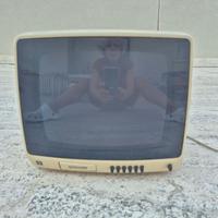 Televisore Phonola  bianco portatile.