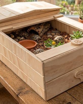 Terrario casetta in legno. Cm 40 x 60 x h 23
