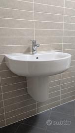 Lavabo sospeso bagno