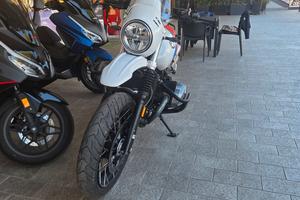 Bmw R nine T urban gs tricolor 2021 valuto permuta