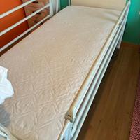 Letto sanitario