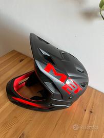 Casco MET Parachute MCR Mips