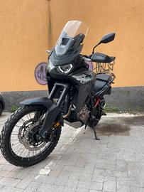 Africa Twin 1100 automatica