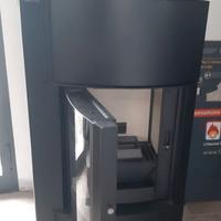 Stufa a pellet Famar mod. Karif