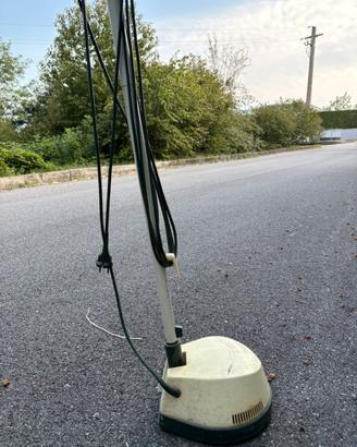 Aspirapolvere Vintage Vorwerk Folletto VK 117