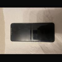 Telefono galaxy Z flip 5