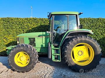 Trattore usato John Deere 6800 DT