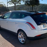 Lancia Delta 2.0mjt 165cv  tetto aprib.