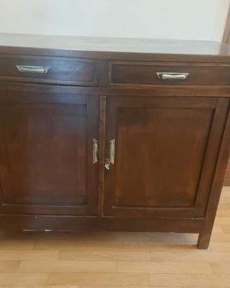 Credenza bassa in legno con ante e cassetti
