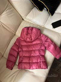 Piumino moncler 4/5 a macchioline in foto