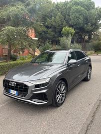 Audi Q8 50 TDI 286 CV SLINE FULL OPTIONAL