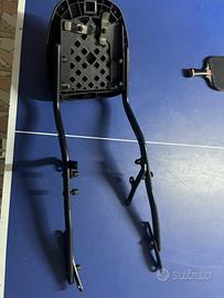 Staffe moto per installazione baule universali