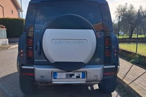 NUOVA DEFENDER 90 3.0ID 200CV gancio traino ecc