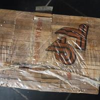 listelli di tek in legno per pavimenti 