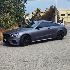 Mercedes E 220D coupé AMG