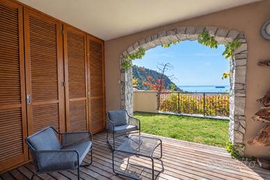 Porto Piccolo, il tuo Giardino sul Mare