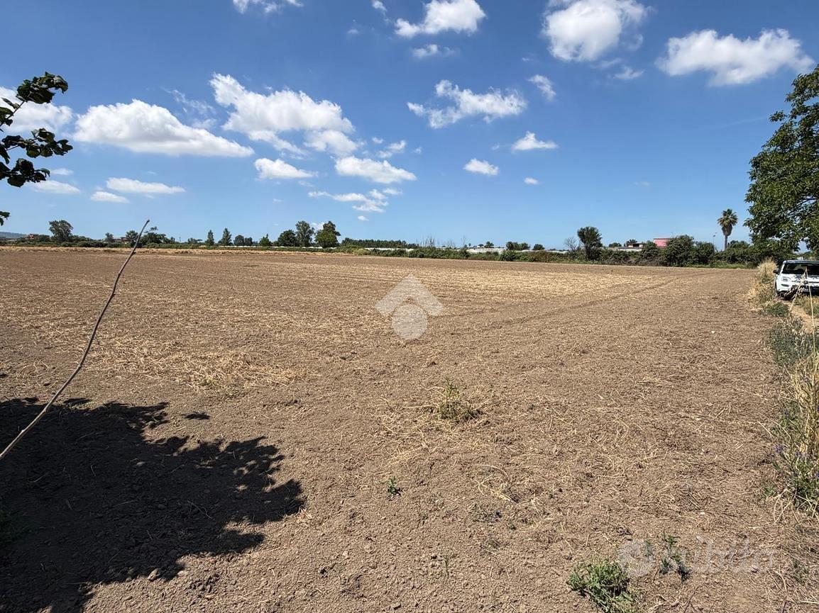 TER. AGRICOLO A GIUGLIANO IN CAMPANIA - Vista 2