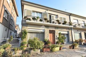 CASA SEMINDIPENDENTE A SAVIGNANO SUL RUBICONE