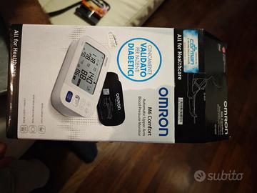 Misuratore Pressione Omron M6 Comfort