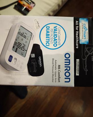 Misuratore Pressione Omron M6 Comfort