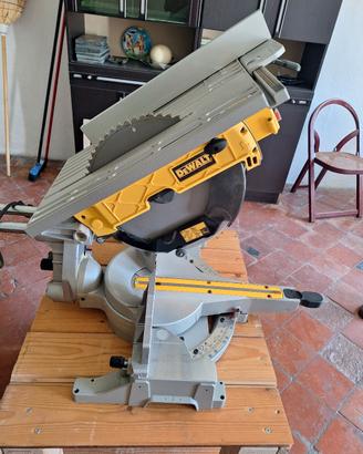 Dewalt