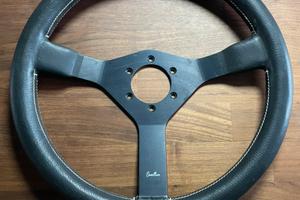 Sterzo/volante Momo Cavallino