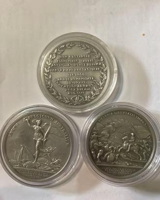 3 medaglie commemorative