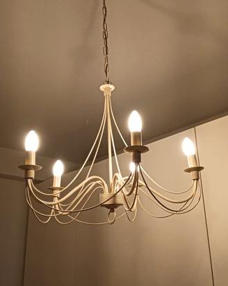 lampadario in ferro battuto