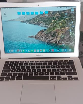 MacBook Air 13" (2015) - 8GB RAM - BATTERIA NUOVA 