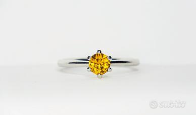 Oro bianco 18kt diamante 0.50ct