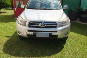 Toyota RAV4 2.2D 178 CV Full Optional