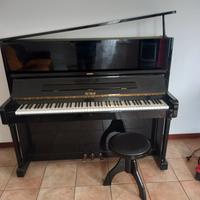 pianoforte verticale petrof 