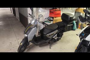 Scooter Supersoco CPX 2 batterie 