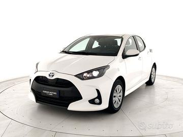 TOYOTA Yaris 1.5h Active