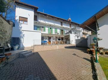 CASA SEMINDIPENDENTE A VIVERONE