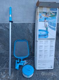 Attrezzatura pulizia piscina Intex