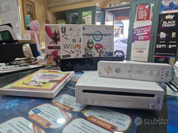 Nintendo Wii con accessori nuovi
