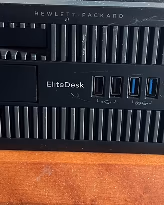 PC Desktop HP EliteDesk + Monitor HP 20"