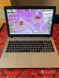 Asus F541U - 15" - Core i5 - 2.30 GHz - SSD 500Gb