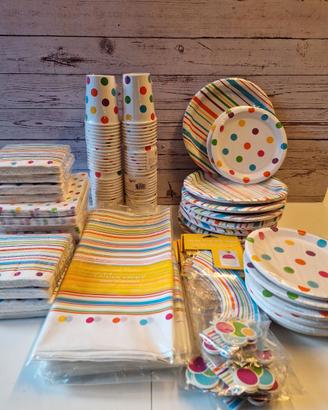 Stock festa Happy Dots 552 pezzi nuovi