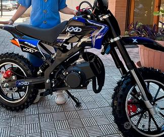 Veno motocross 50cc mai usato nuozo di zecca