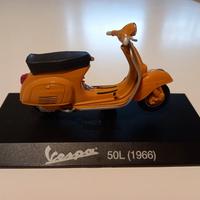 Modellino Vespa 50 L (1966)