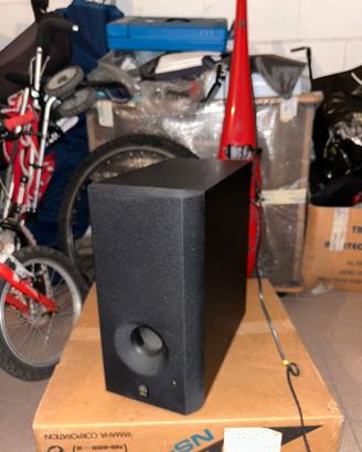 Yamaha SW-201 Subwoofer attivo