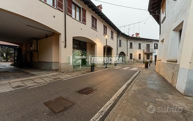 NEGOZIO TRASFORMABILE IN APPARTAMENTO