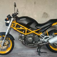 Ducati monster 600 dark